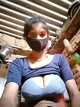 Joshi Love143 online show from November 2025 10:59:02 PM