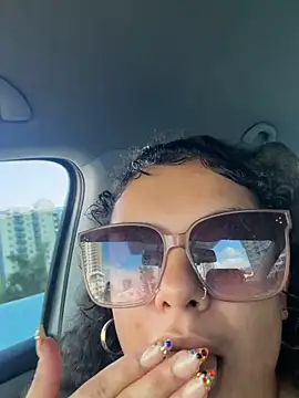 allybluee777 online show from December 2025 02:56:01 PM