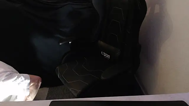 sakiramissy online show from April 2026 08:17:02 PM