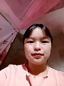 XoiXoi232 online show from October 2025 12:51:02 AM