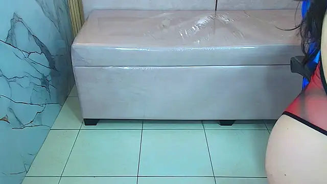 zoe r  online show from October 2025 03:14:02 AM