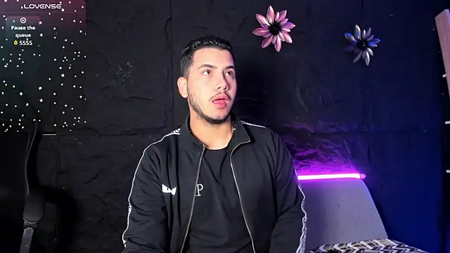 Axel grey  online show from December 2025 12:23:02 PM