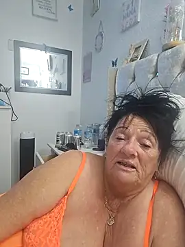 Snapshot of Angeldelightt chatting on September 2025 09:18:01 PM Angeldelightt online show from September 2025 09:18:01 PM