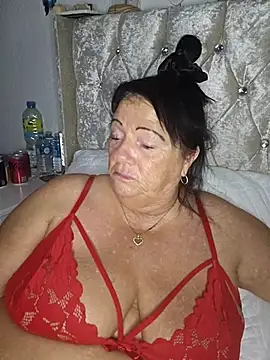 Snapshot of Angeldelightt chatting on October 2025 07:32:01 PM Angeldelightt online show from October 2025 07:32:01 PM