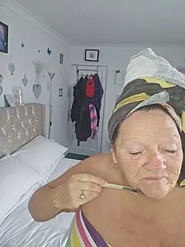 Snapshot of Angeldelightt chatting on November 2025 01:43:01 PM Angeldelightt online show from November 2025 01:43:01 PM