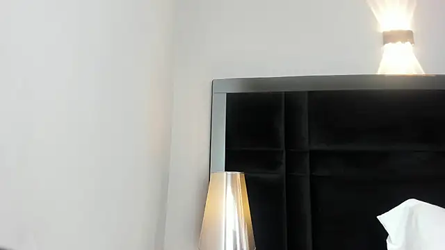 CarolineLee  online show from March 2026 10:35:01 PM