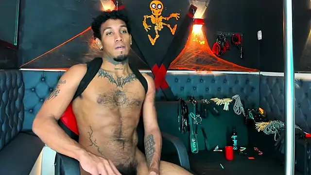 DIEGO WICKED online show from October 2025 05:15:02 PM