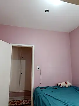 Snapshot of _SexyPetite_ chatting on September 2025 04:42:02 PM SexyPetite online show from September 2025 04:42:02 PM