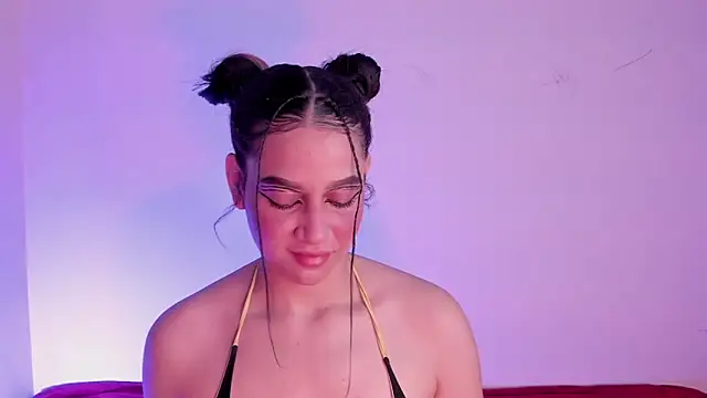 Megan Luxe online show from March 2026 06:09:02 AM