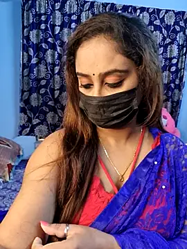 Cute-lusi online show from September 2025 07:15:02 PM