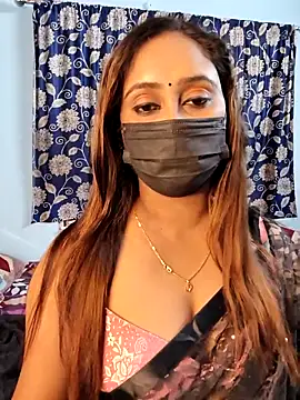 Cute-lusi online show from October 2025 02:40:02 PM