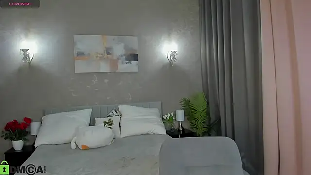 Daria J online show from April 2026 12:19:02 PM