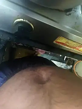 hotboy43339 online show from November 2025 05:53:01 AM