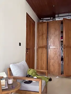 auriangel online show from February 2026 03:44:01 AM