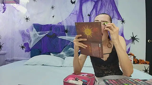 Snapshot of shantala_nastasiia chatting on October 2025 12:34:02 PM shantala nastasiia online show from October 2025 12:34:02 PM