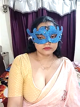 MEERAcle online show from February 2026 07:10:01 PM