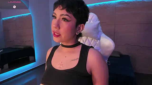 ZahaRose online show from September 2025 06:18:02 PM