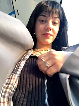 Only April online show from September 2025 03:11:01 PM