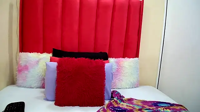 Snapshot of BigAssjuicy26 chatting on February 2026 05:28:02 PM BigAssjuicy26 online show from February 2026 05:28:02 PM