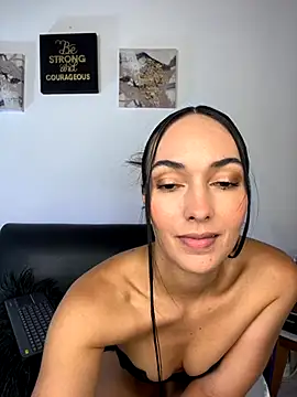 fetish foot  online show from September 2025 03:24:01 PM