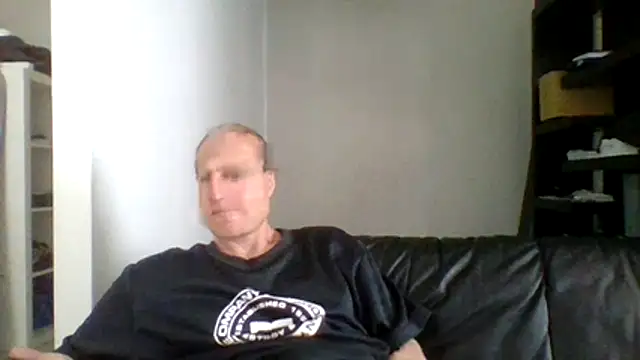 Snapshot of Silverhippo chatting on May 2026 07:46:02 AM Silverhippo online show from May 2026 07:46:02 AM