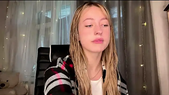 Jetta Corsacami online show from September 2025 07:22:02 AM