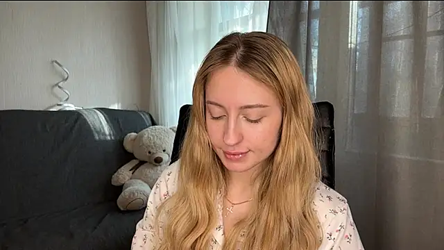 Jetta Corsacami online show from November 2025 10:09:01 AM