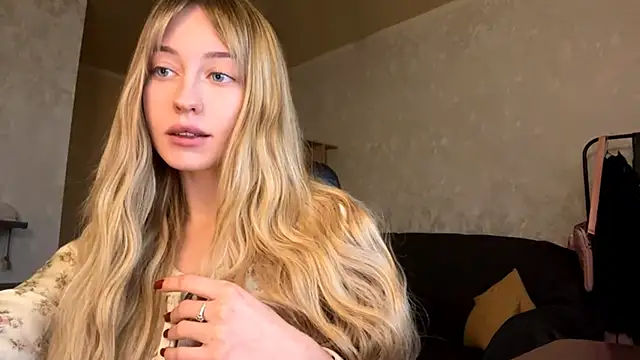 Jetta Corsacami online show from December 2025 12:10:01 PM