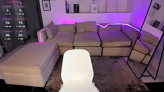 Laureen se online show from February 2026 04:12:02 AM