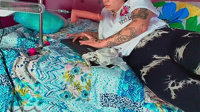 Snapshot of Lali_HOtt chatting on September 2025 07:30:01 PM Lali HOtt online show from September 2025 07:30:01 PM