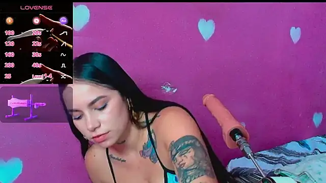 Snapshot of Lali_HOtt chatting on November 2025 05:52:01 PM Lali HOtt online show from November 2025 05:52:01 PM