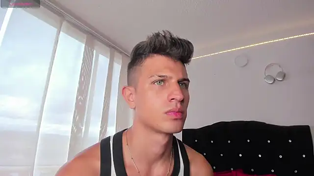 kevin ahss online show from October 2025 09:21:01 PM