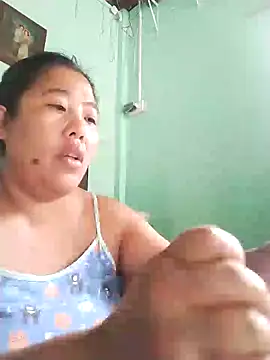 Snapshot of amazing_jane2918 chatting on December 2024 03:22:02 AM amazing jane2918 online show from December 2024 03:22:02 AM