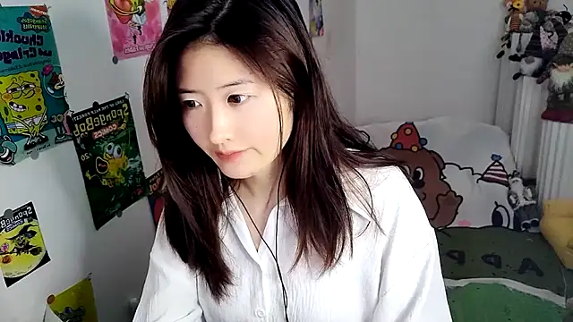 Snapshot of Moonlight-23 chatting on September 2025 07:21:02 AM Moonlight-23 online show from September 2025 07:21:02 AM