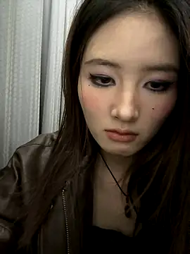 Snapshot of Moonlight-23 chatting on November 2025 02:49:02 PM Moonlight-23 online show from November 2025 02:49:02 PM