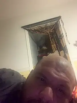 shakeweight online show from February 2026 06:51:01 AM