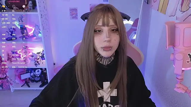 Nana stolass online show from May 2026 11:59:01 AM