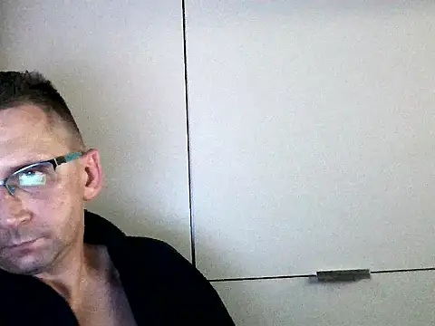 Snapshot of bajka760 chatting on September 2025 04:23:01 AM bajka760 online show from September 2025 04:23:01 AM