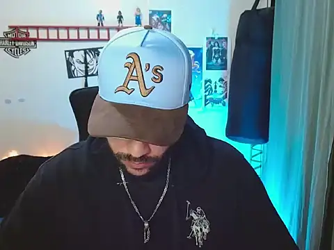 cortelioni massimo  online show from October 2025 06:26:02 AM