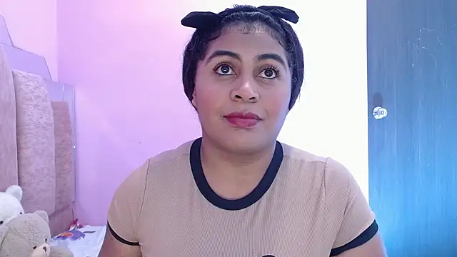 AndreaSweet2 online show from September 2025 07:46:02 PM