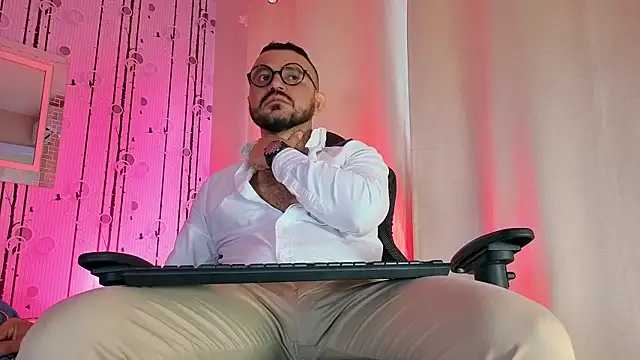 AlphaDrip online show from October 2025 12:59:02 PM