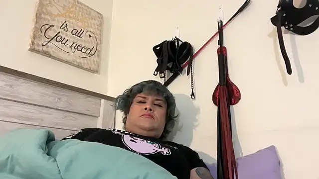 Julietserenity online show from November 2025 09:23:01 AM