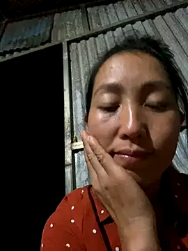 Huong-Ly online show from September 2025 01:27:01 PM