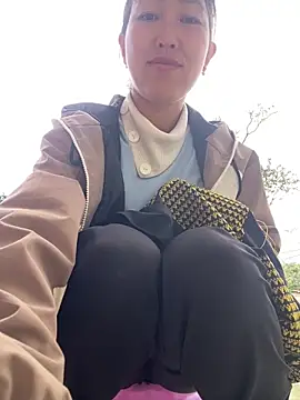 Huong-Ly online show from February 2026 03:06:01 AM