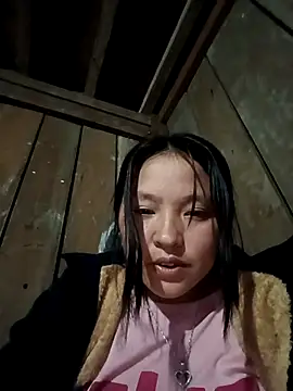 MuiNay online show from November 2025 11:45:01 AM