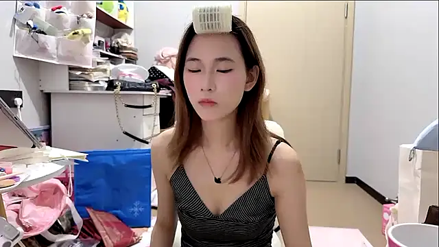 Ann-cookie online show from May 2026 04:34:02 PM