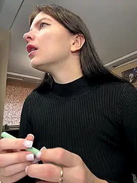 kimberlyy77 online show from November 2025 06:23:01 AM