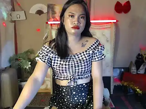 miss laila  online show from September 2025 11:01:01 AM