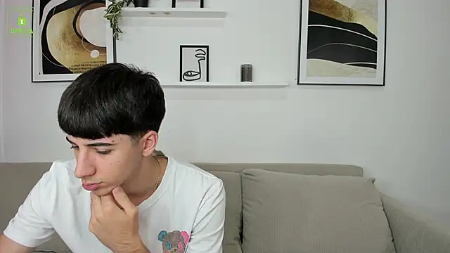 Quentin Blake online show from September 2025 05:39:02 AM