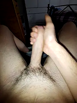 zenus00 online show from October 2025 04:46:01 PM